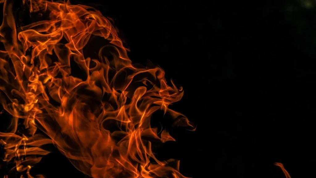 971763