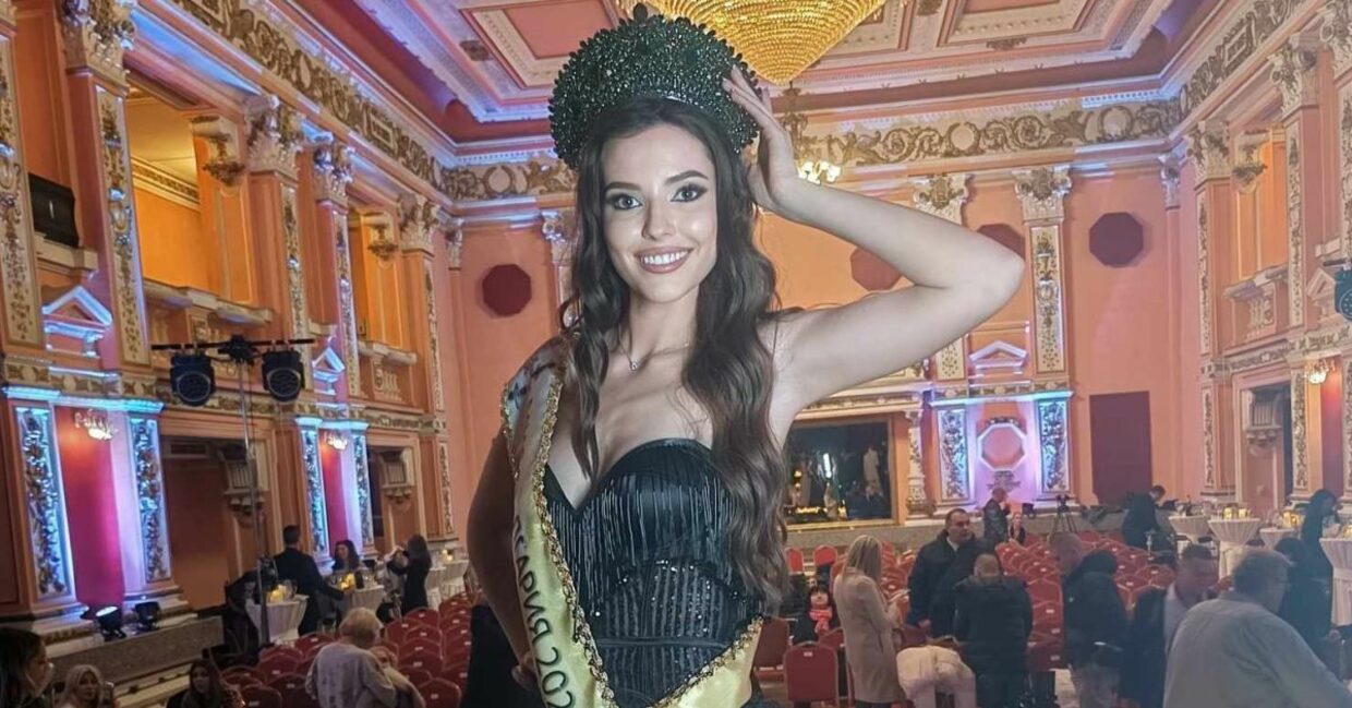 misbgsimona