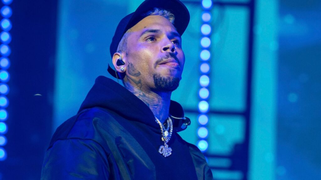 skynews-chris-brown-rapper_6917301
