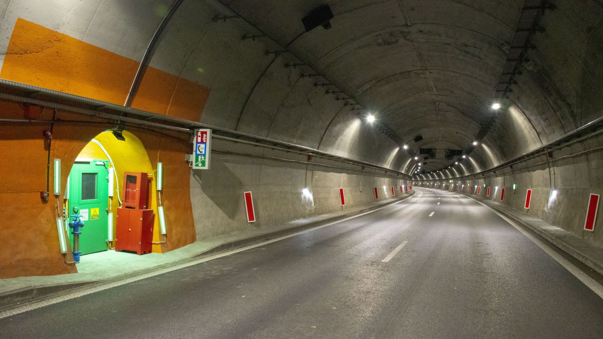 TUNEL