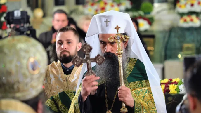 rojdestvensko-poslanie-na-balgarskia-patriarh-daniil-bog-stava-chovek-1