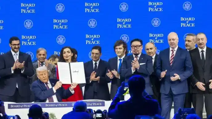 rosen-jelqzkov-prisastva-na-ceremoniqta-za-uchredqvane-na-saveta-za-mir-na-tramp-v-davos