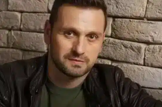 aleksandar-sano-shokiran-sas-700-levova-smetka-za-tok-dosega-plasthahme-po-300