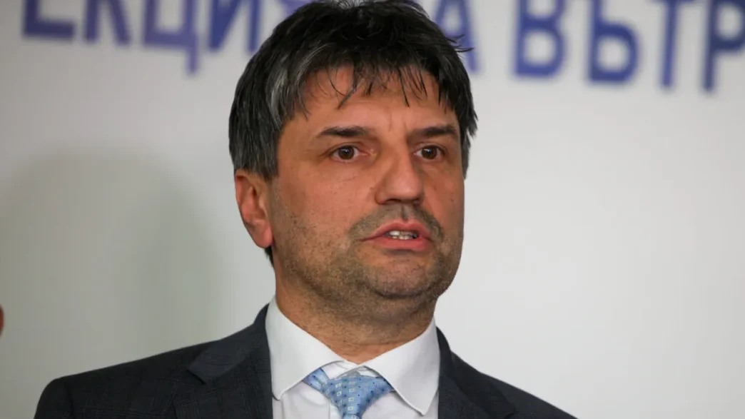 1280-841-54198-spravka-na-news24sofia-eu-pod-rukovodstvoto-na-gl-komisar-lyubomir-nikolov-sdvr-otchita-mnozhestvo-razkriti-razkriti-10648144-1024×683