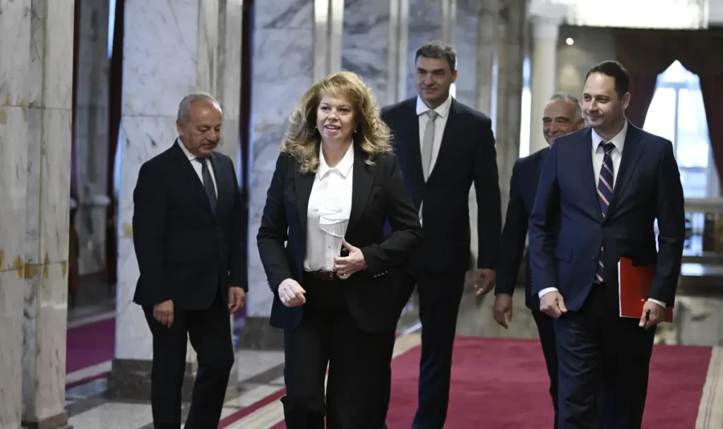 rumen-radev-propusna-konsultaciite-pri-iliana-iotova-1