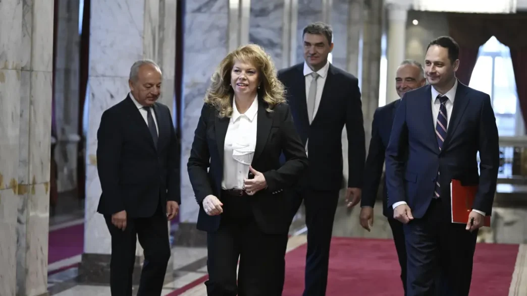 rumen-radev-propusna-konsultaciite-pri-iliana-iotova-1
