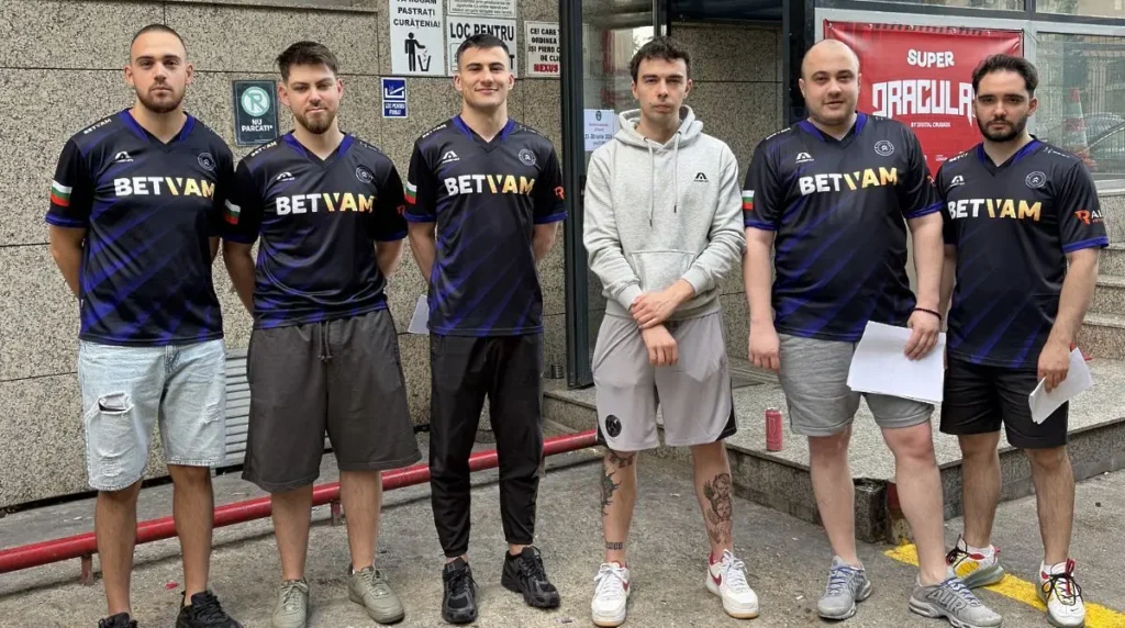 image-300