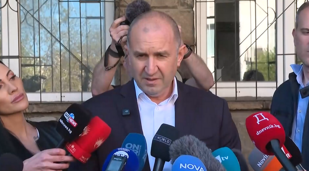 rumen-radev-glasuva-Copy