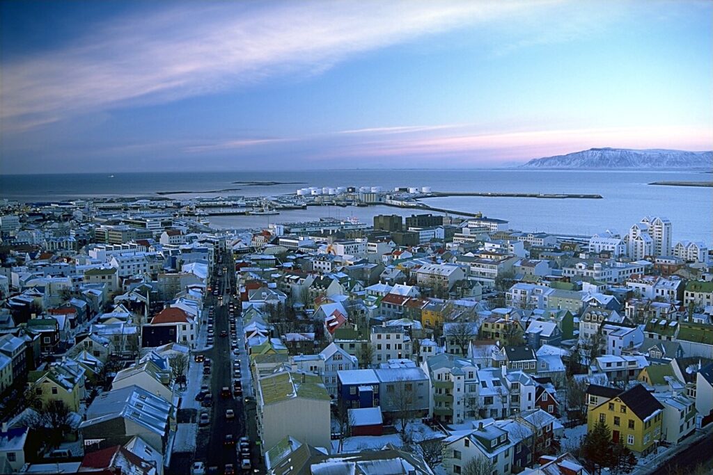 Reykjavík_séð_úr_Hallgrímskirkju