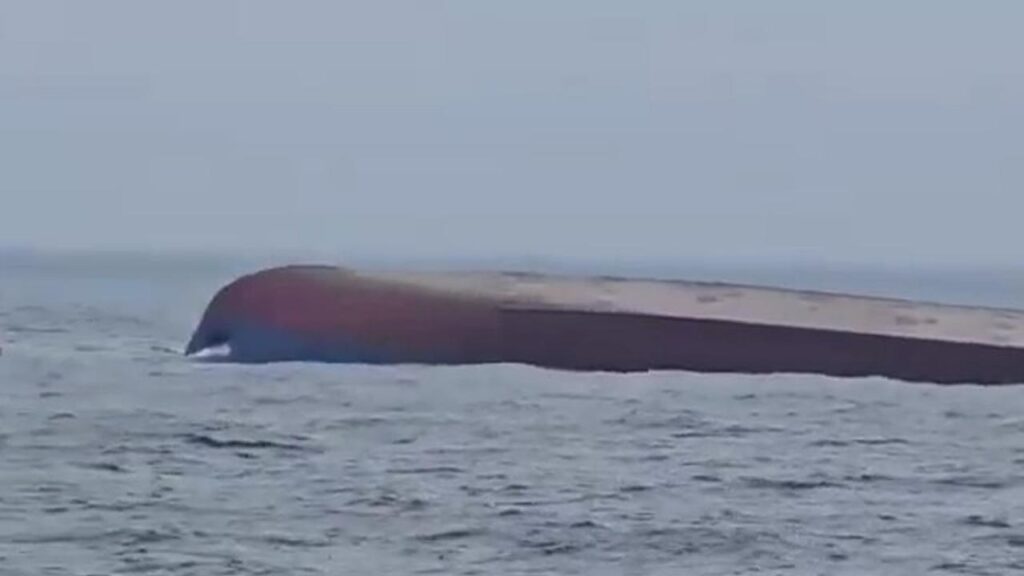 Украинският кораб „Хорив“ потъна частично край Шабла